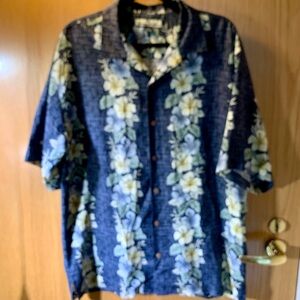 Men’s Tommy Bahama 100% Silk Navy Floral Button Down Shirt - Size M